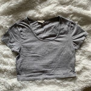 Zeanna Basic grey crop top small. 3/$10